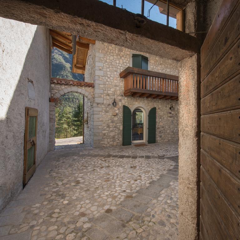 Borgo Titol * Tramonti di Sopra